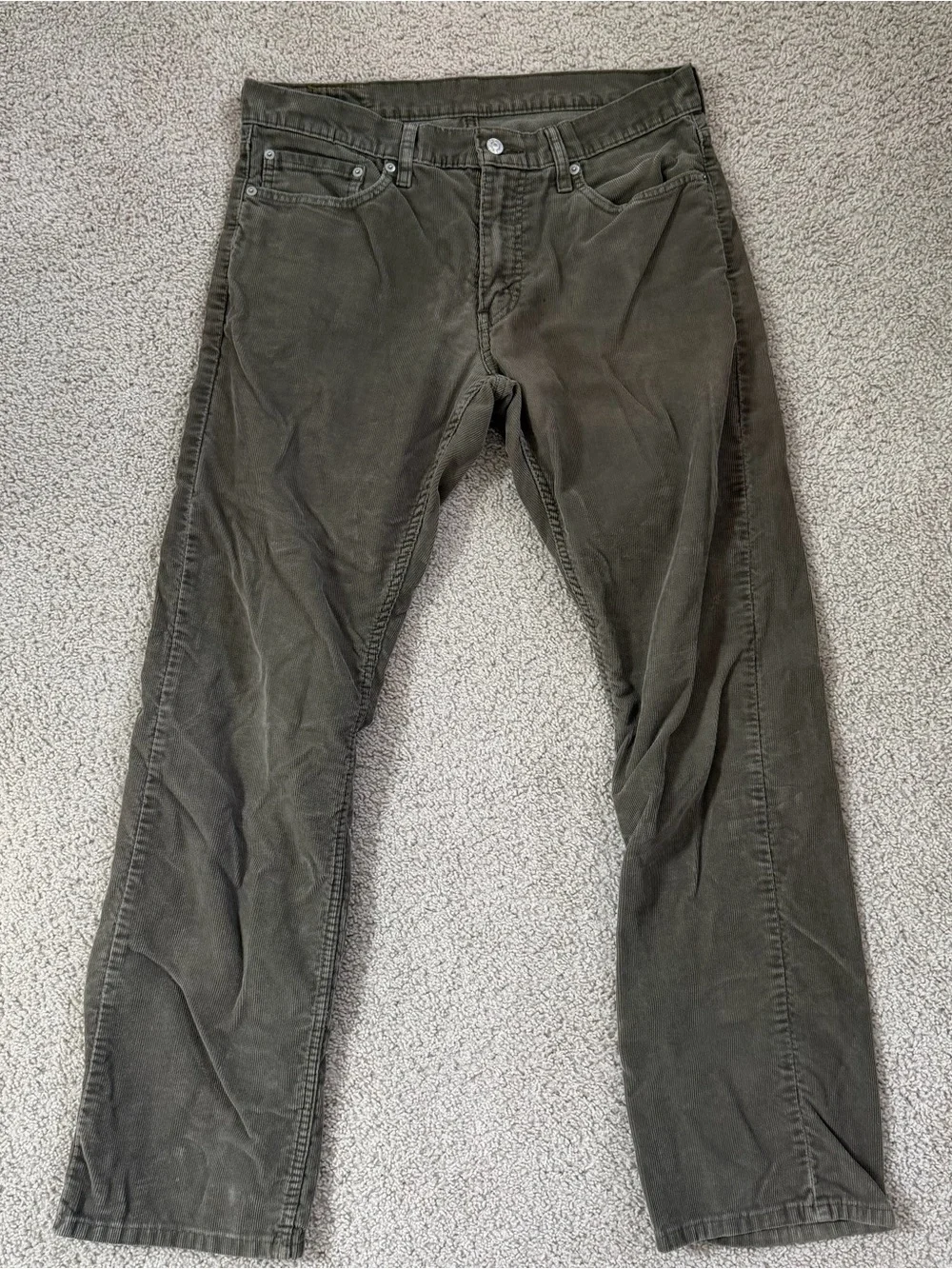 Levi's Men's Corduroy Pants in Olive green 34/32